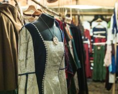 Ein Kleid des Schneiders